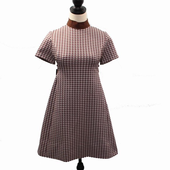 VTG 1960s Houndstooth Babydoll Empire Shift Dress - Picture 2 of 4